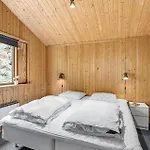 Awesome In Vaeggerlose With Kitchen * Bøtø By