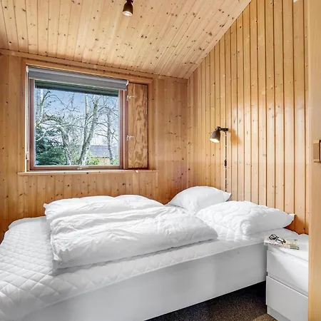 Awesome In Vaeggerlose With Kitchen Tatil Evi Bøtø By