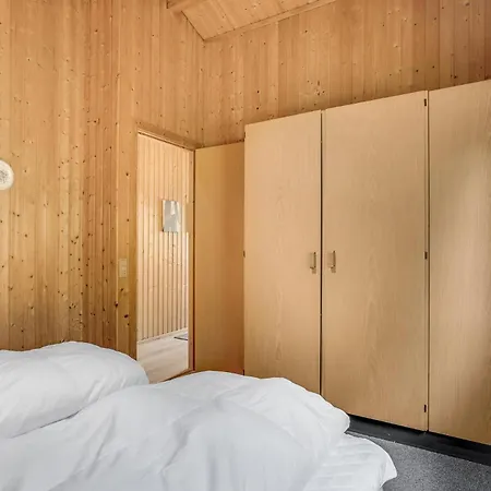 Tatil Evi Awesome In Vaeggerlose With Kitchen Bøtø By