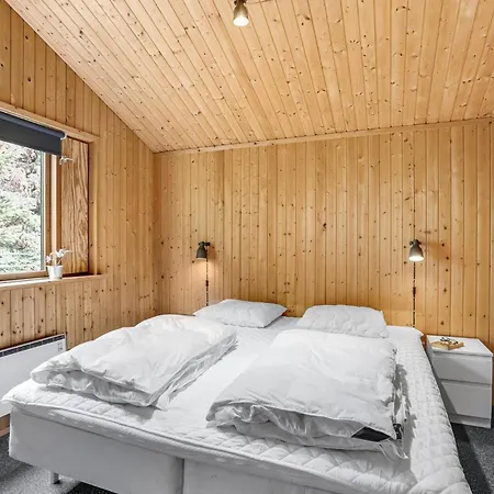 Awesome In Vaeggerlose With Kitchen * Bøtø By